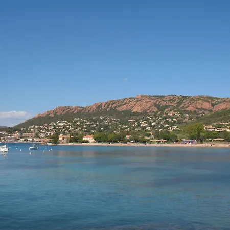 Apartment Village Cap Esterel - Le Village-34 By Interhome